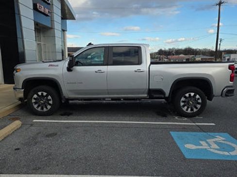 Certified 2021 Chevrolet Silverado 2500 LT w/ All Star Edition image 5