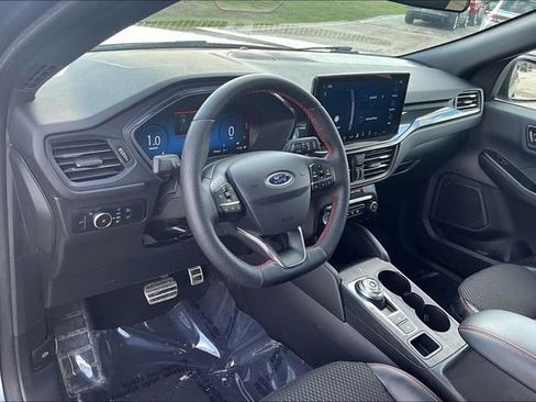 Used 2023 Ford Escape ST-Line Select w/ Tech Pack #2 image 13