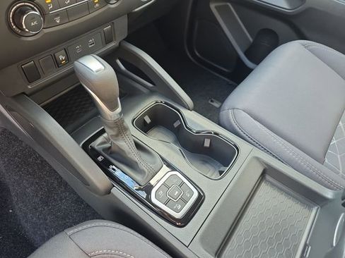 New 2026 Nissan Frontier SV w/ Tow Package image 25