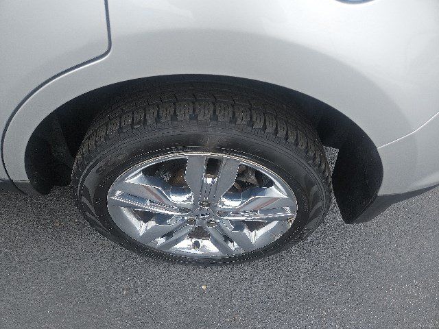 Used 2014 Ford Edge SEL w/ Equipment Group 205A FWD image 5
