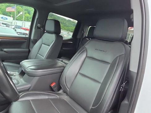 Used 2023 GMC Sierra 1500 Denali w/ Denali Reserve Package AWD/4WD image 11