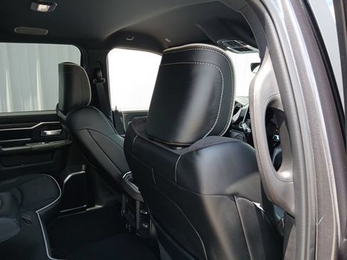 New 2026 RAM 2500 Laramie AWD/4WD image 22