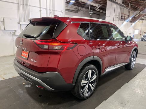 Used 2023 Nissan Rogue SL w/ SL Premium Package AWD/4WD image 9