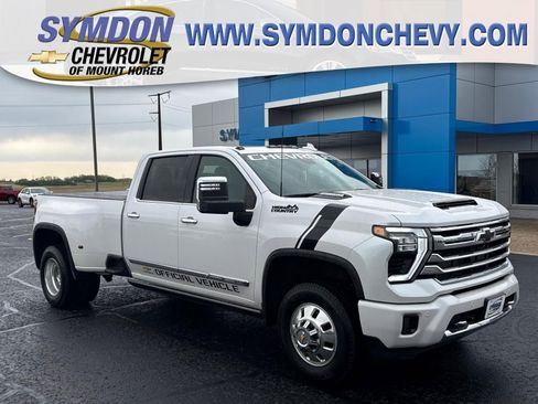 Used 2025 Chevrolet Silverado 3500 High Country w/ High Country Premium Package AWD/4WD image 1