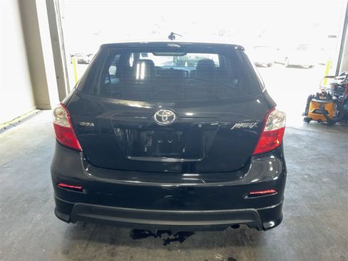 Used 2010 Toyota Matrix w/ PWR Pkg FWD image 3