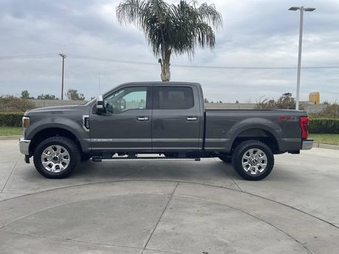 Used 2018 Ford F250 Lariat w/ Lariat Ultimate Package AWD/4WD image 5