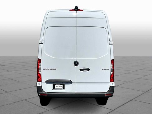 New 2025 Mercedes-Benz Sprinter 2500 image 4