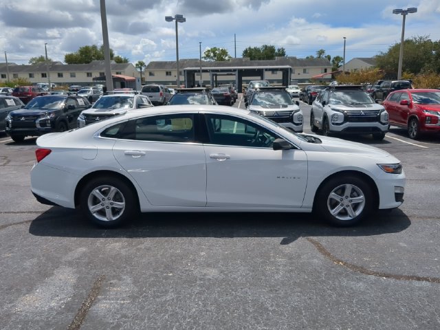 Used 2023 Chevrolet Malibu LS FWD image 5