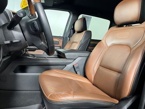 Used 2022 RAM 1500 Limited w/ Bed Utility Group image 17