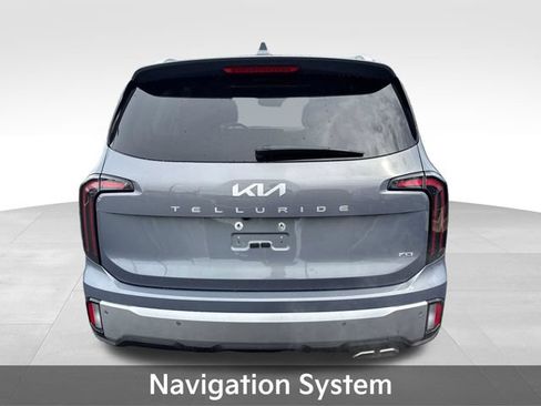 Used 2024 Kia Telluride EX w/ EX Captain's Chair Package AWD/4WD image 6