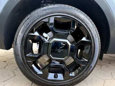 Used 2025 Kia Sorento SX AWD/4WD image 59