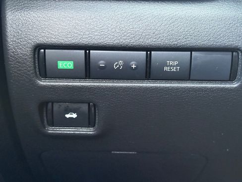 Certified 2024 Nissan Sentra S image 19