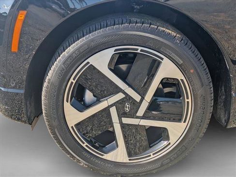 New 2026 Hyundai Ioniq 9 Limited image 9