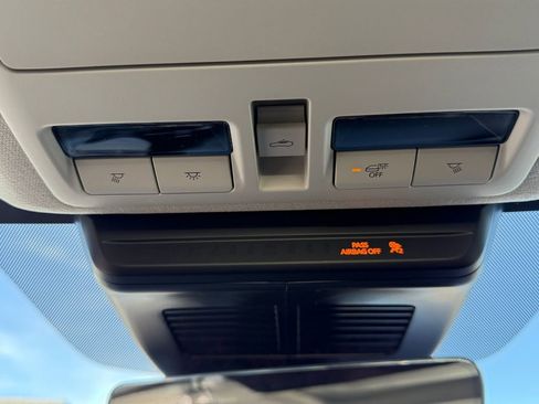 New 2026 MAZDA MAZDA3 2.5 Turbo Sedan w/Premium Plus image 19