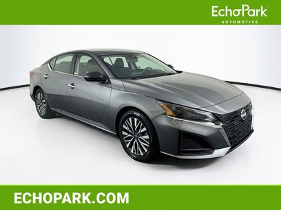 Used 2025 Nissan Altima 2.5 SV