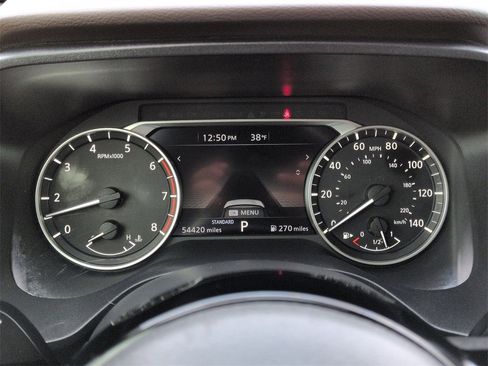 Used 2021 Nissan Rogue SV image 10