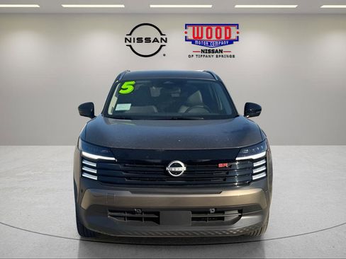 New 2026 Nissan Kicks SR image 8