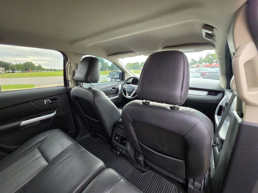 Used 2011 Ford Edge Sport w/ Driver Entry Pkg FWD image 20