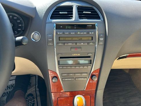 Used 2010 Lexus ES 350 FWD image 23