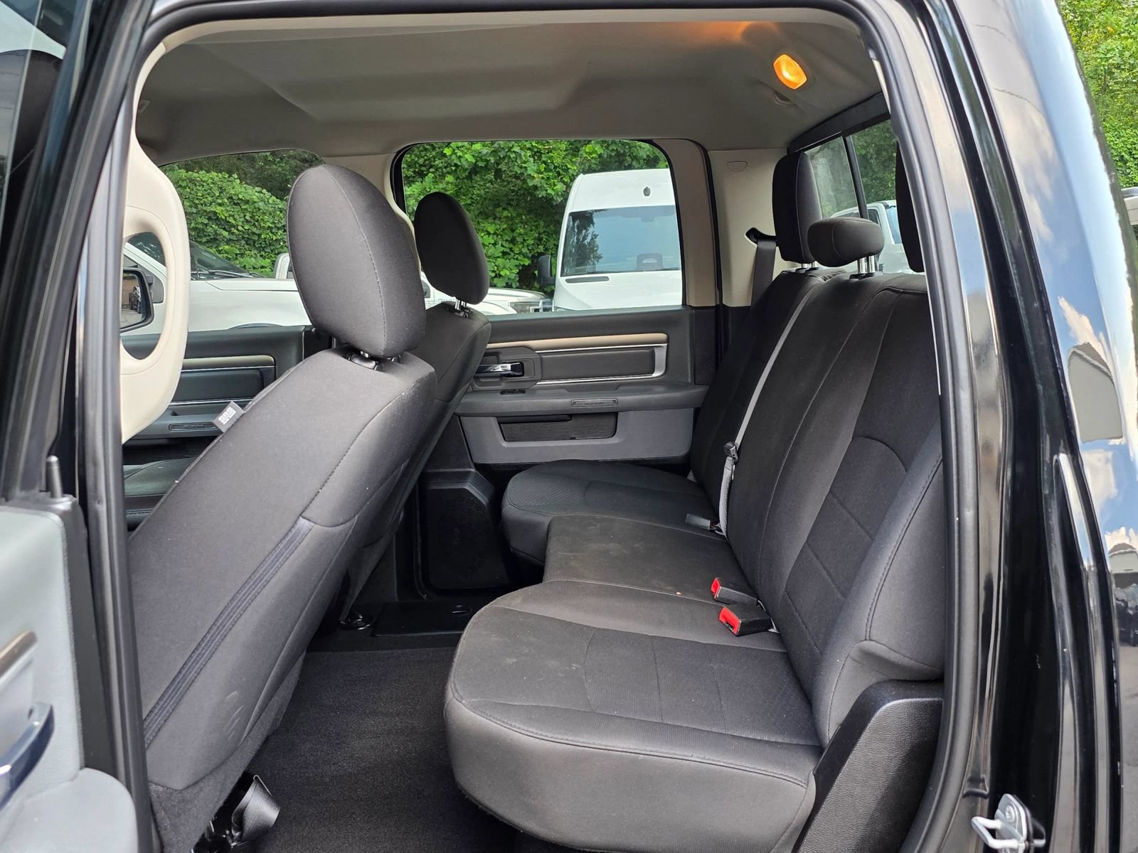Used 2019 RAM 1500 Warlock AWD/4WD image 22