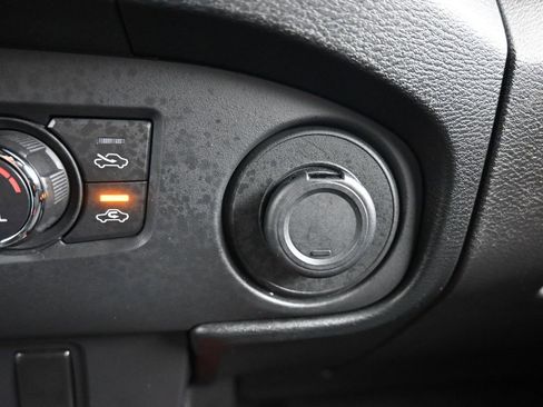 Used 2023 Nissan Frontier PRO-4X w/ Technology Package image 22