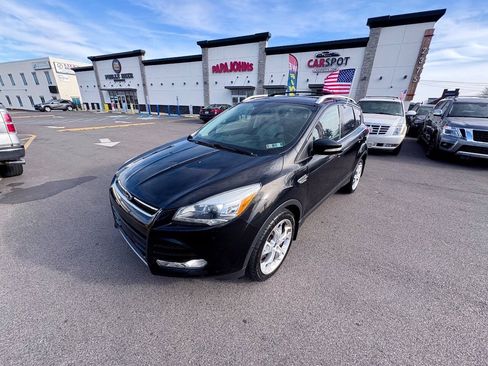 Used 2014 Ford Escape Titanium w/ Equipment Group 401A AWD/4WD image 40