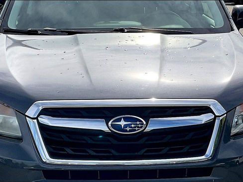 Used 2018 Subaru Forester 2.5i Premium AWD/4WD image 10