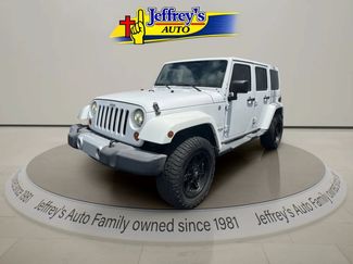 Used 2012 Jeep Wrangler Unlimited Sahara w/ Connectivity Group AWD/4WD video 1