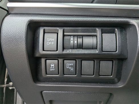 Certified 2023 Subaru Impreza 2.0i Limited image 23