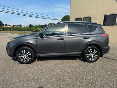 Used 2017 Toyota RAV4 LE w/ All Weather Liner Package AWD/4WD image 5
