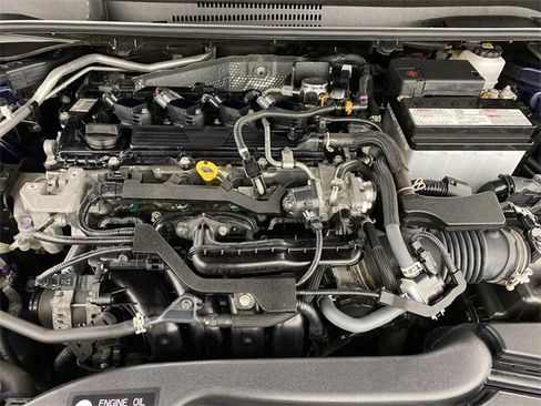 Used 2023 Toyota Corolla LE image 29