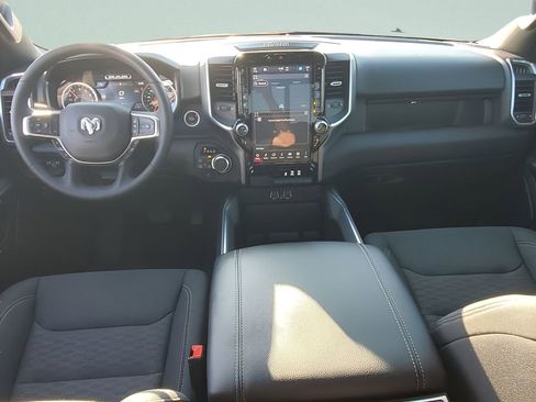Used 2025 RAM 1500 Big Horn image 24