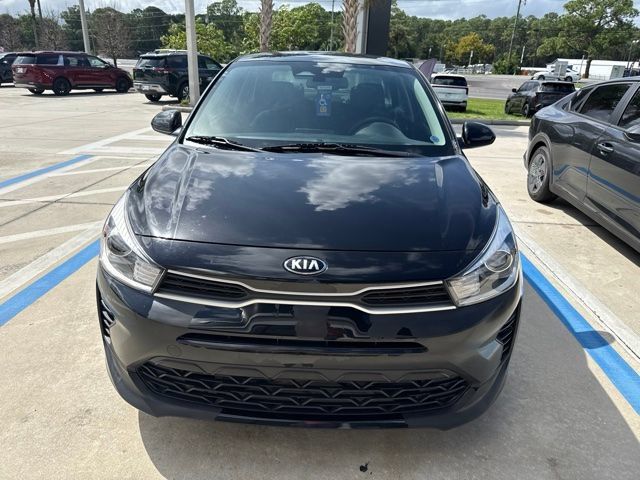 Used 2021 Kia Rio S w/ Technology Package FWD image 2