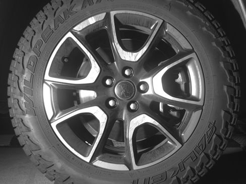 Used 2025 Jeep Compass Trailhawk image 13