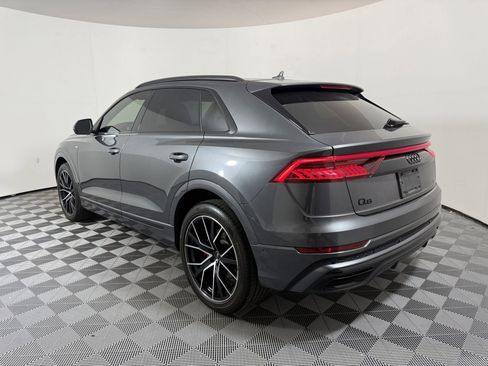 Used 2021 Audi Q8 Prestige w/ Prestige Package image 3