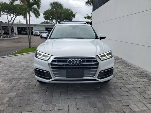 Used 2019 Audi Q5 2.0T Premium Plus w/ Premium Plus Package image 2