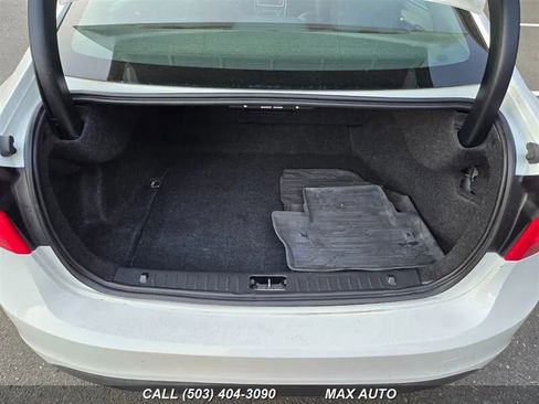 Used 2012 Volvo S60 T5 image 16