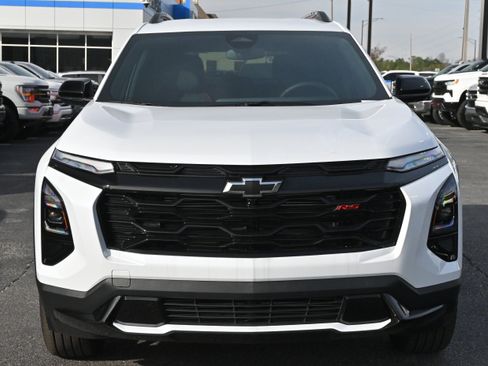 New 2026 Chevrolet Equinox RS w/ LPO, Floor Liner Package FWD image 3