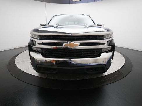 Used 2019 Chevrolet Silverado 1500 LT w/ Convenience Package image 12