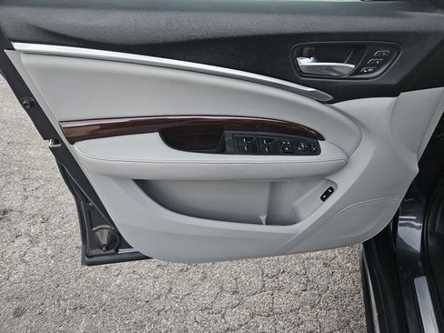 Used 2016 Acura MDX SH-AWD image 13