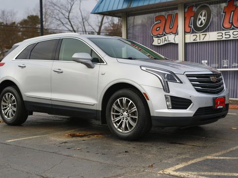 Used 2018 Cadillac XT5 Luxury w/ Driver Awareness Package image 22