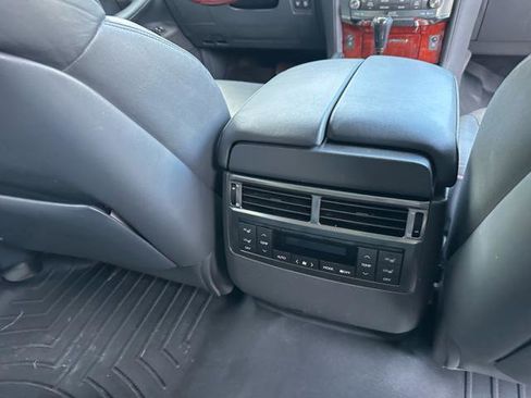 Used 2009 Lexus LX 570 4WD image 17