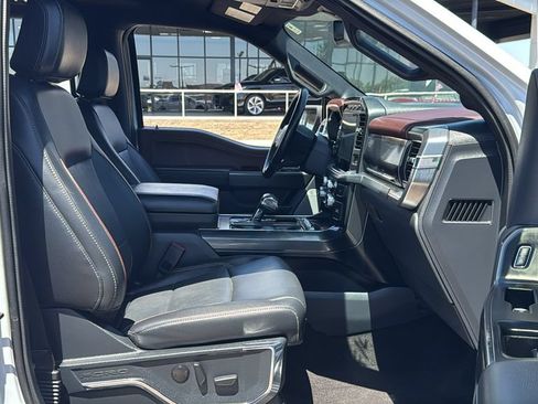 Used 2022 Ford F150 Lariat AWD/4WD image 24