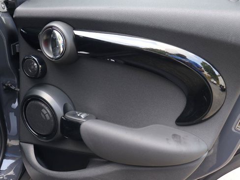 Used 2019 MINI Cooper S FWD image 19