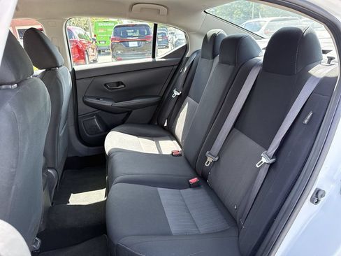 Used 2024 Nissan Sentra SV FWD image 25