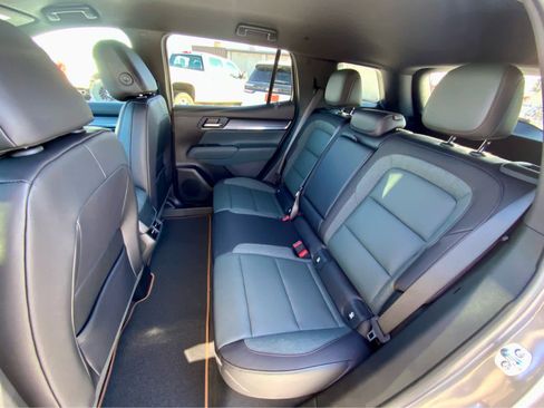 New 2026 GMC Terrain AT4 w/ LPO, Black Badging Package image 23