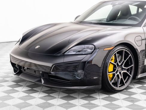 New 2025 Porsche Taycan Turbo S image 38