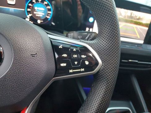 Used 2022 Volkswagen GTI Autobahn image 26