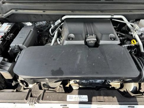 Certified 2024 Chevrolet Colorado ZR2 w/ Technology Package AWD/4WD image 27