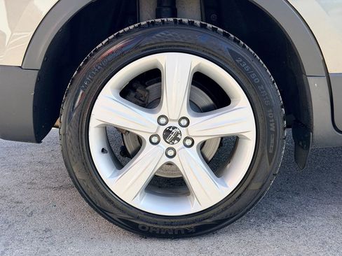 Used 2017 Lincoln MKC Premiere image 28